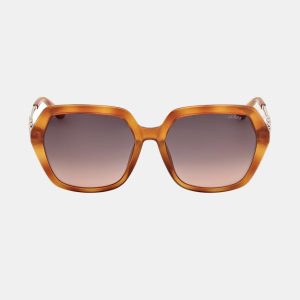 Guess - Gafa de sol de mujer geometrica en inyectado con lente degradada.